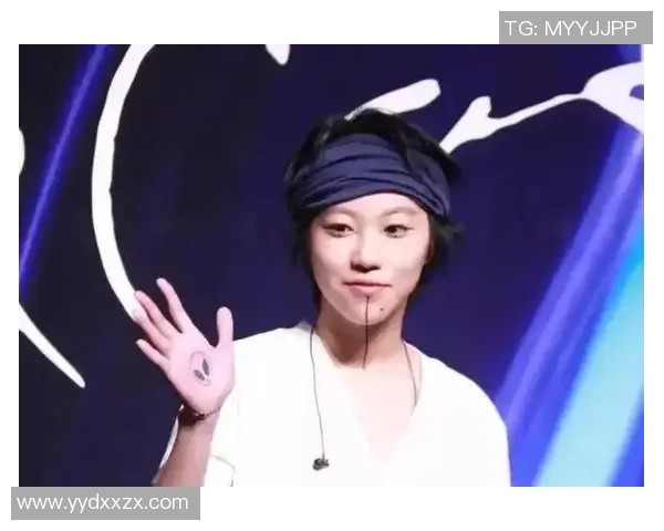 足球球星独特纹身大揭秘:每个图案背后的故事与意义解析